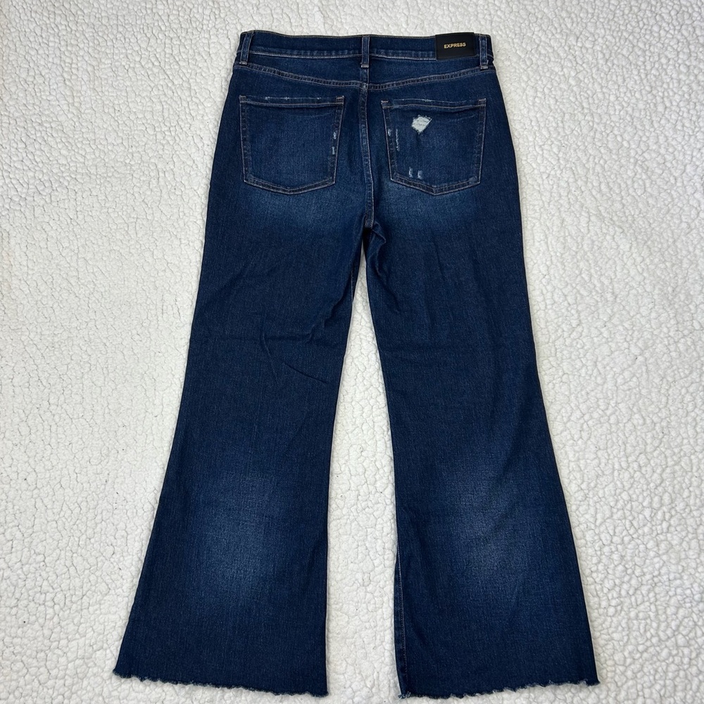 Express Jeans Women's 6 Short Dark Blue 70s Flare Mid Rise Frayed Hem Denim - Picture 2 of 9